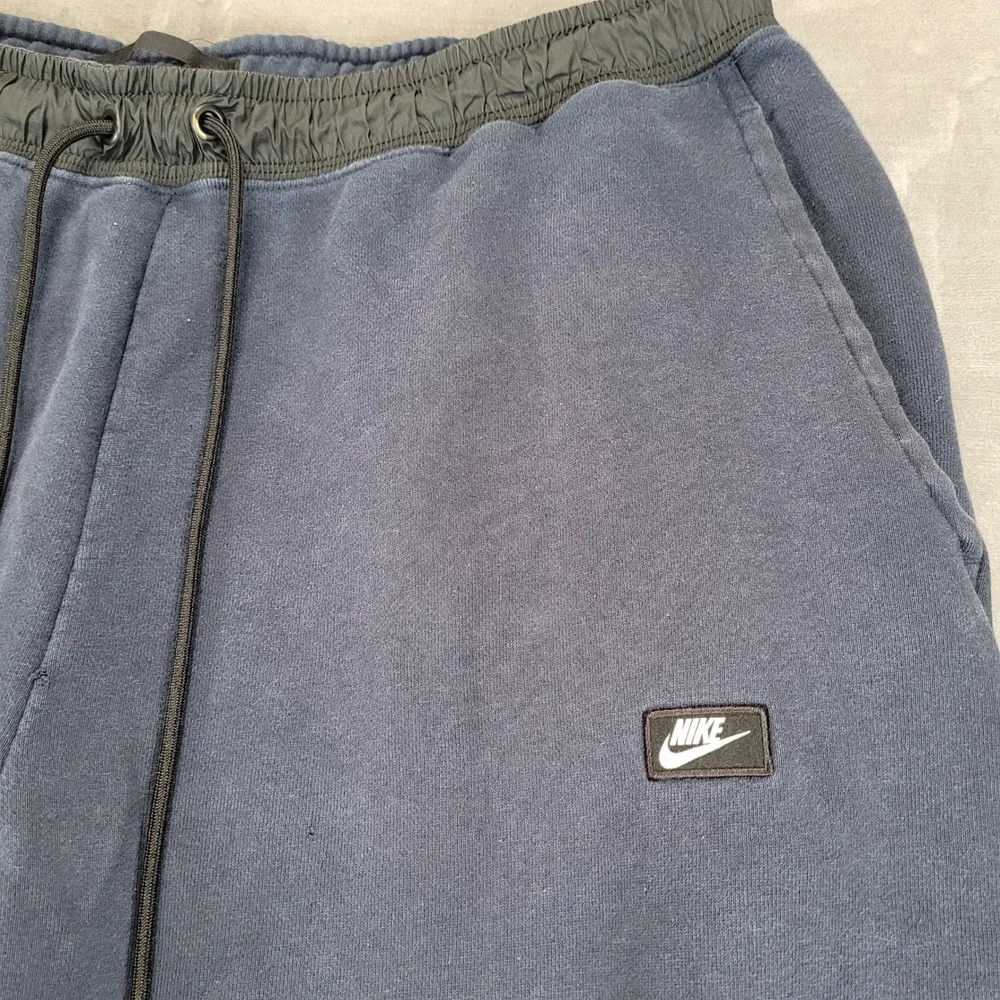 Nike Mens XXL Navy Blue Fleece Jogger Sweatpants Elastic Waist Drawstring Pocket